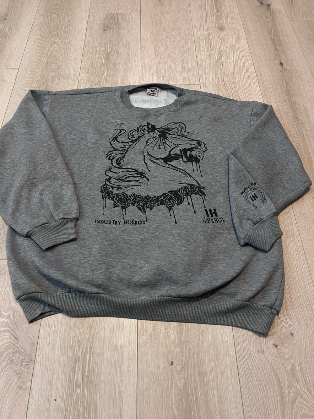 Gray Graphic Crewneck Sweatshirt - Artwork